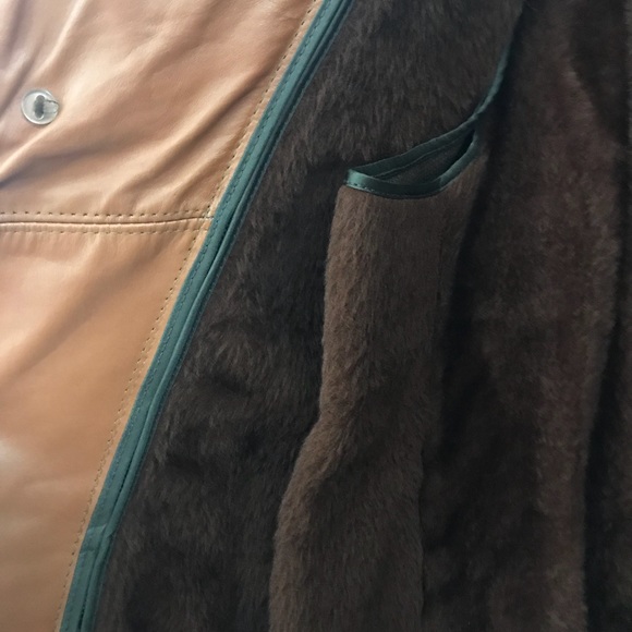 Vintage Classic Leather Jacket. Great Condition. - Picture 3 of 7